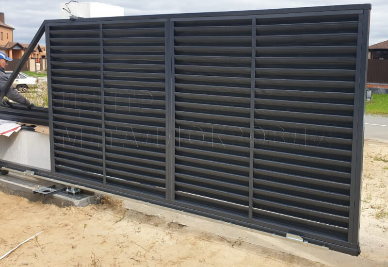 Забор-жалюзи в Уральске фотография